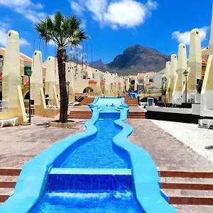 Fantastic 3 Bedrooms Mareverde, Wifi Free Сasa de vacaciones